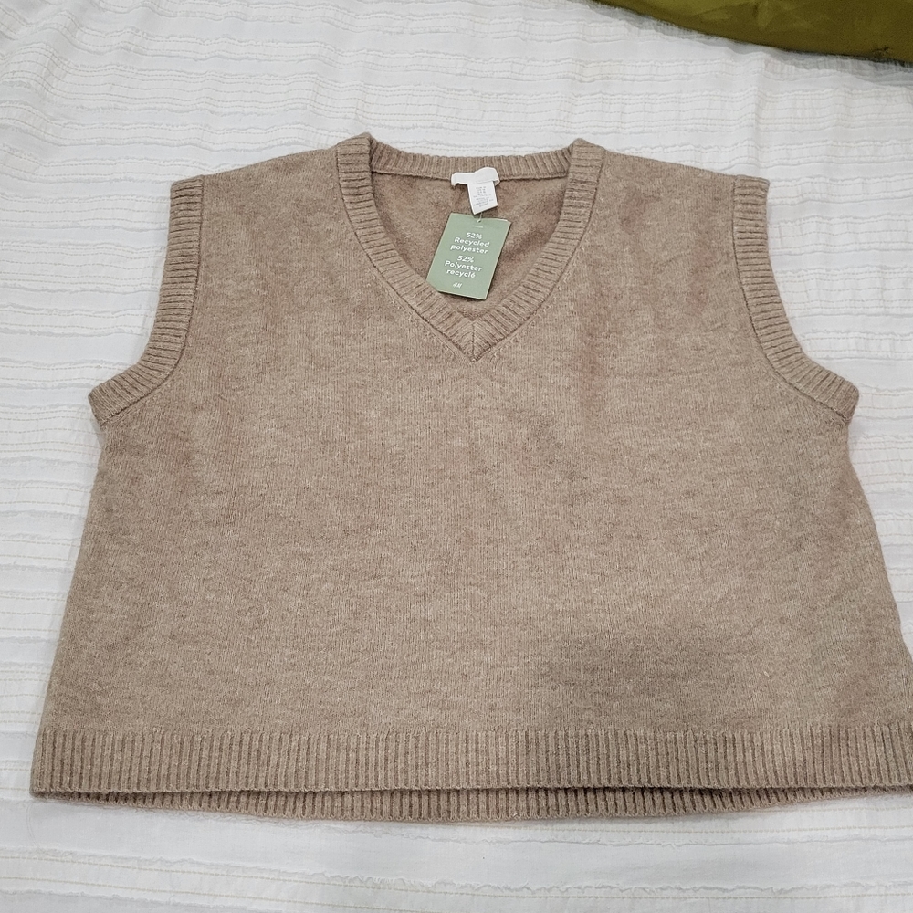 H&M KNIT VEST
